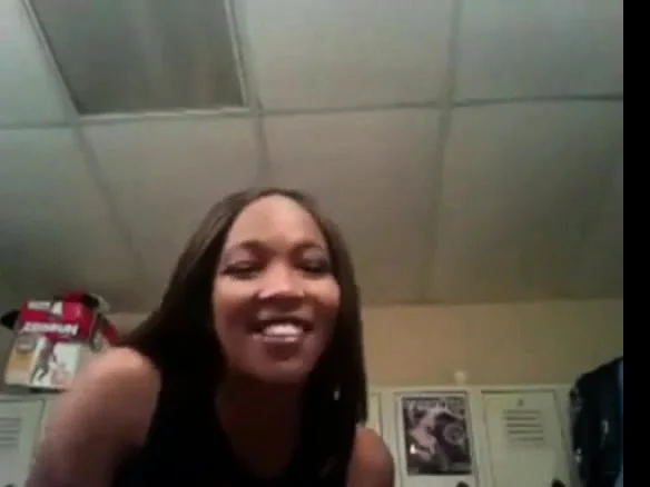 Ebony Strippers Amazed By Webcam